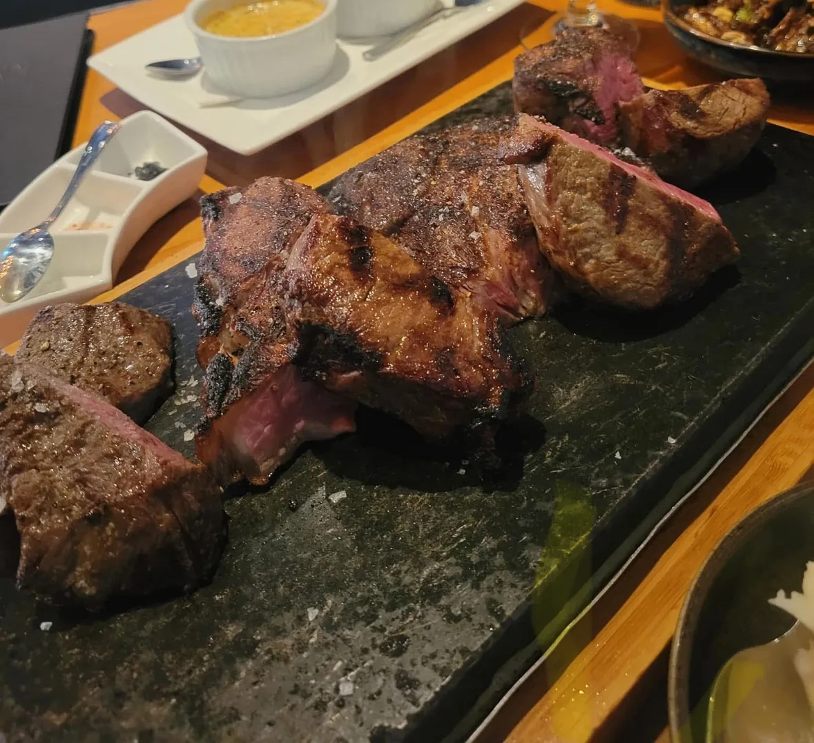 Modern Benchmark Showcase from Modern Steak